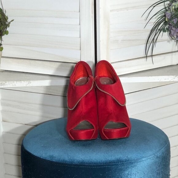 Body Central Red Platform Peep Toe Stiletto Heels Size 8 - Picture 4 of 12